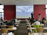 Prof. Thomas Bergs, Inhaber des Lehrstuhls für Technologie der Fertigungsverfahren am WZL der RWTH Aachen, leitete die Sitzung an 